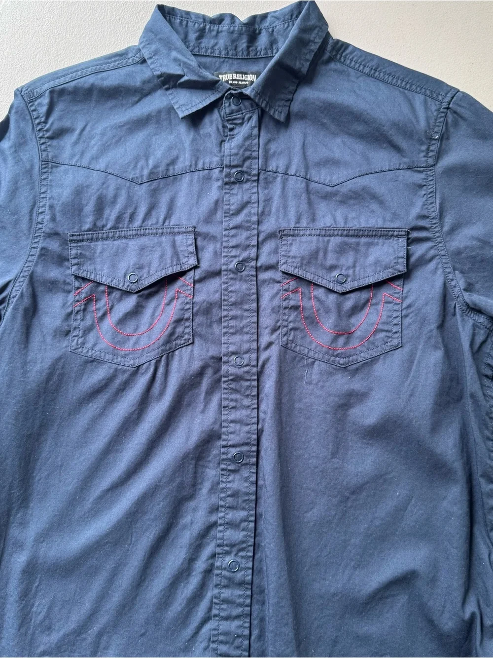 True Religion Navy Button-Down Size Small Men